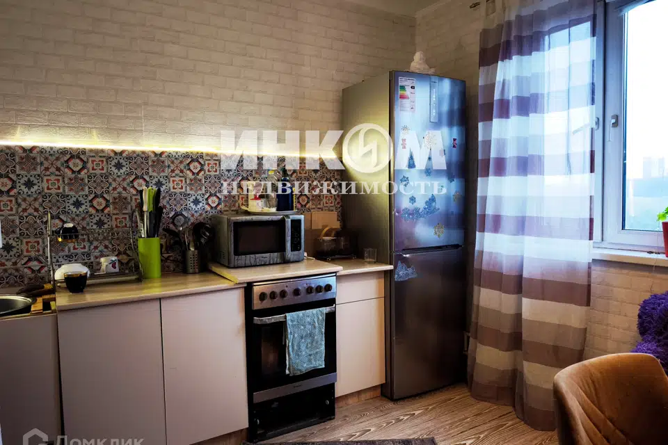 Продаётся 3-комнатная квартира, 72.6 м²