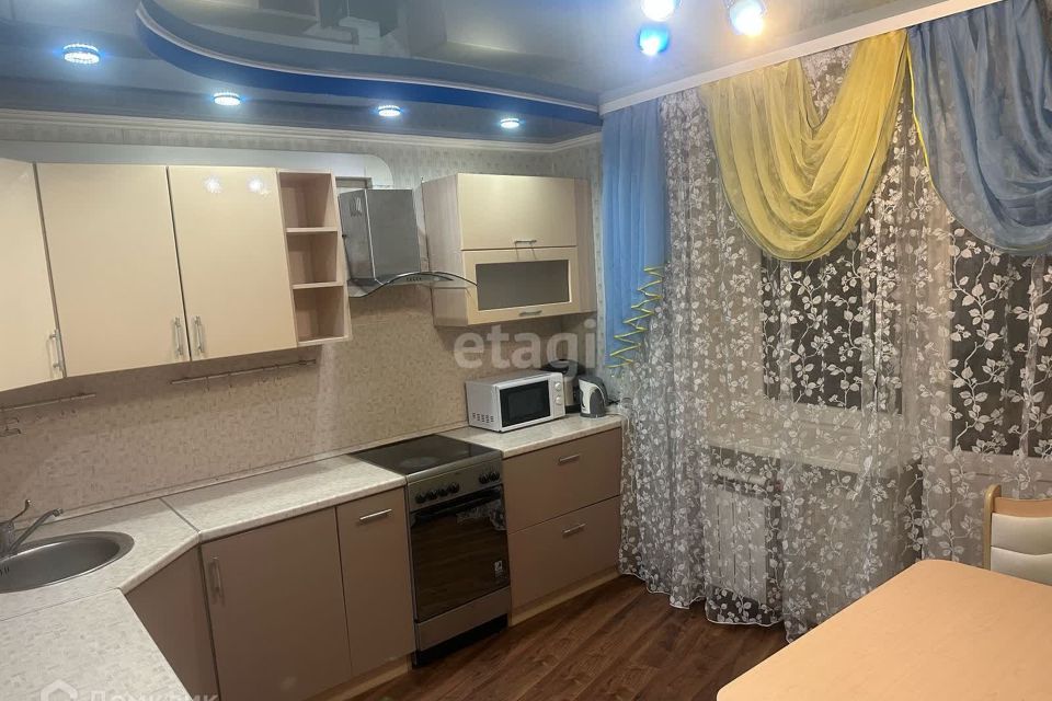 Продаётся 2-комнатная квартира, 74.5 м²