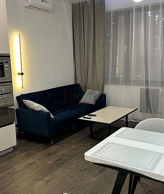 Сдаётся 2-комнатная квартира, 55 м²