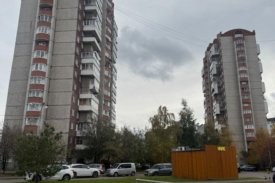 Продаётся 4-комнатная квартира, 99 м²