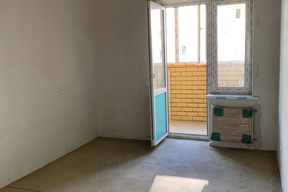 Продаётся 1-комнатная квартира, 38 м²
