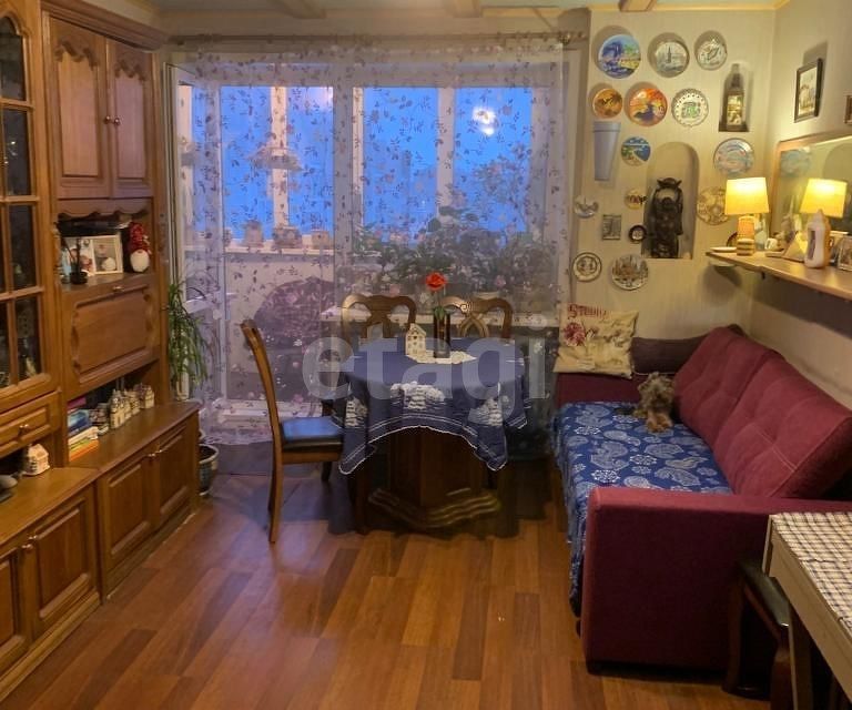 Продаётся 3-комнатная квартира, 60.2 м²