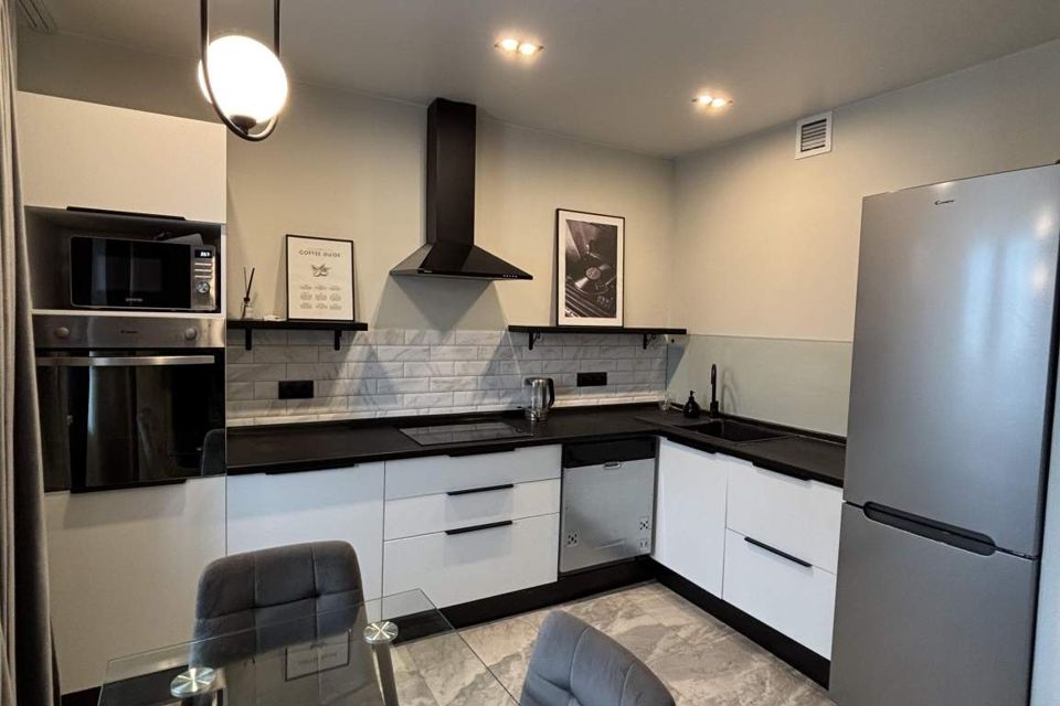 Сдаётся 2-комнатная квартира, 43.4 м²