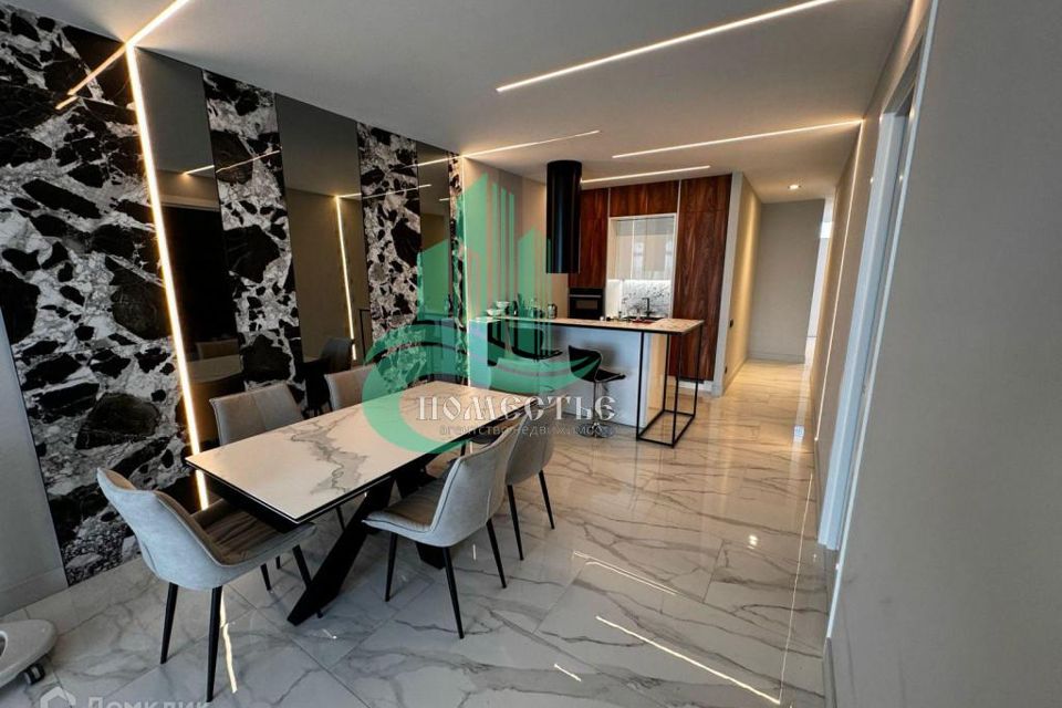 Продаётся 3-комнатная квартира, 94 м²
