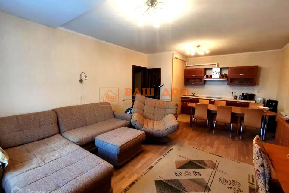 Продаётся 4-комнатная квартира, 120 м²