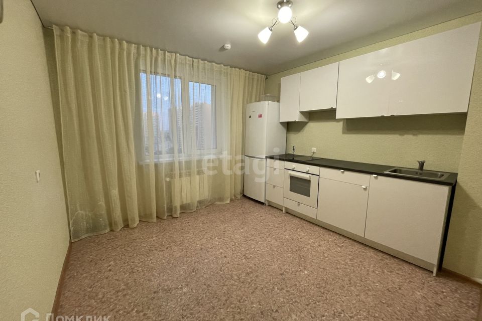 Продаётся 1-комнатная квартира, 40 м²