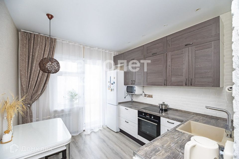Продаётся 2-комнатная квартира, 57 м²