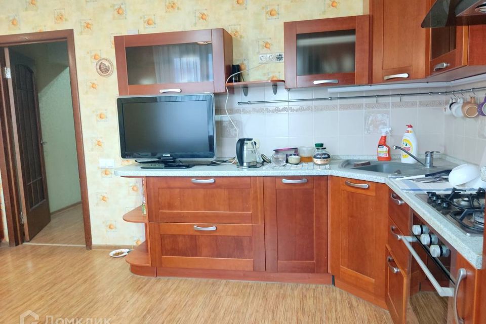 Продаётся 3-комнатная квартира, 105.7 м²
