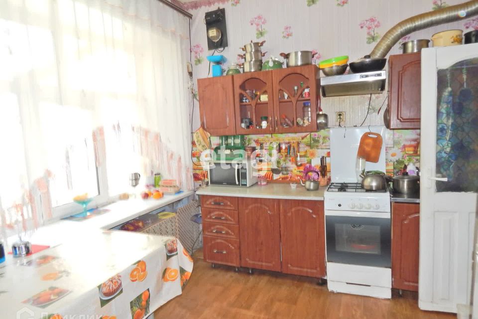 Продаётся 2-комнатная квартира, 56.2 м²