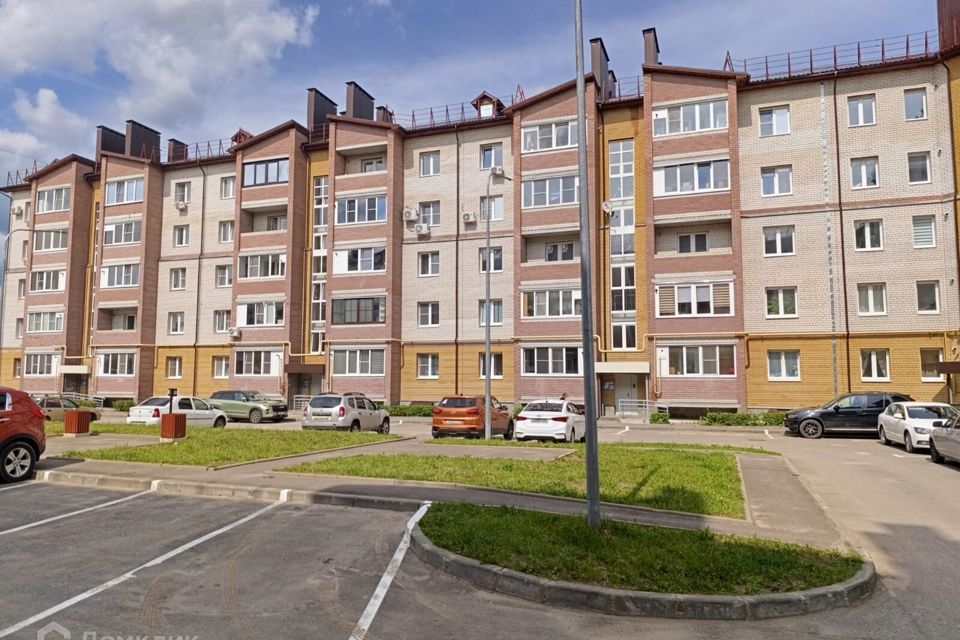Продаётся 2-комнатная квартира, 59.3 м²