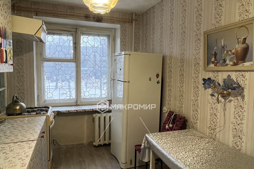 Сдаётся 2-комнатная квартира, 56 м²