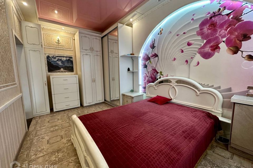 Продаётся 3-комнатная квартира, 62.5 м²