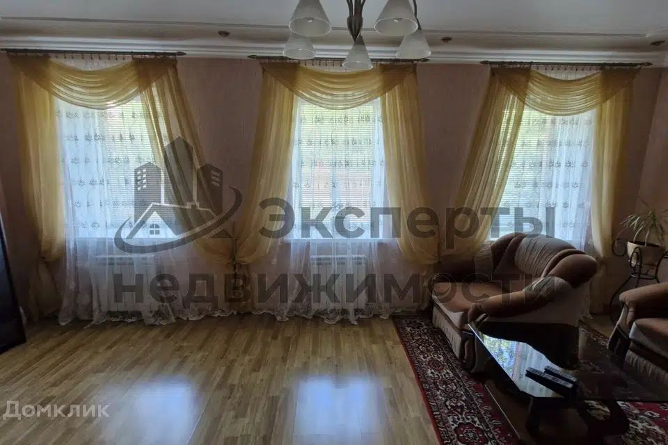 Продаётся 2-этажный дом, 148 м²