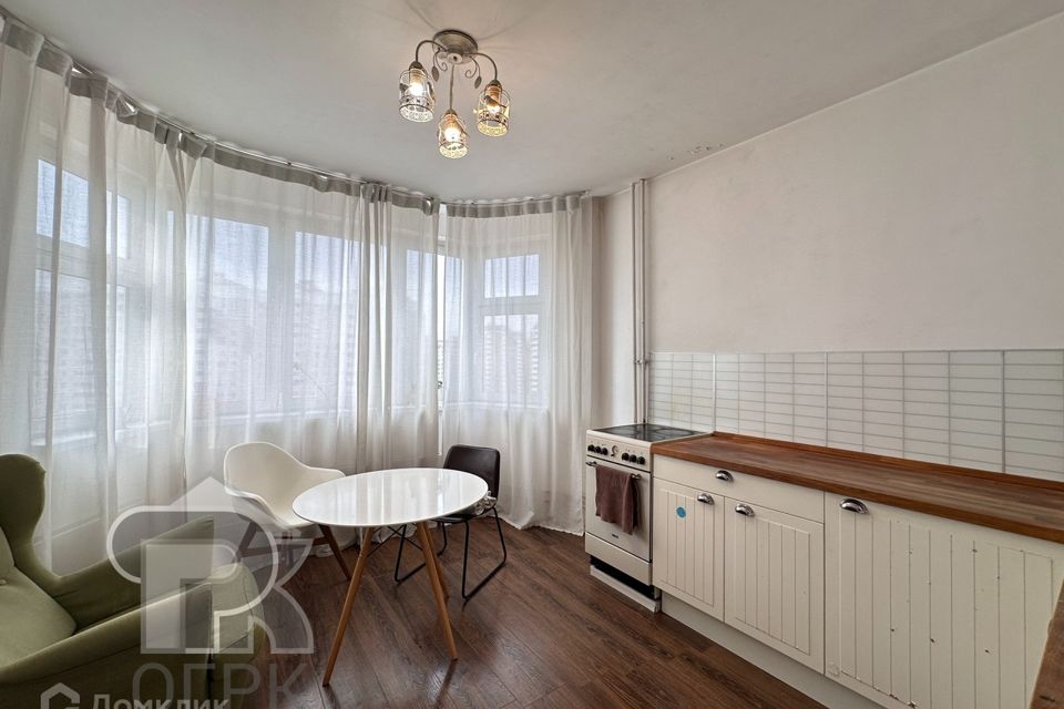 Продаётся 2-комнатная квартира, 62 м²