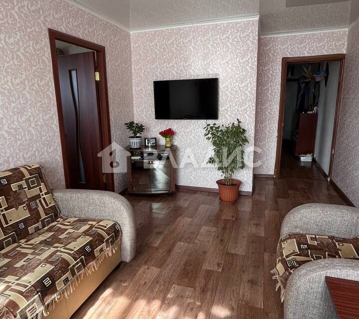 Продаётся 3-комнатная квартира, 52.4 м²