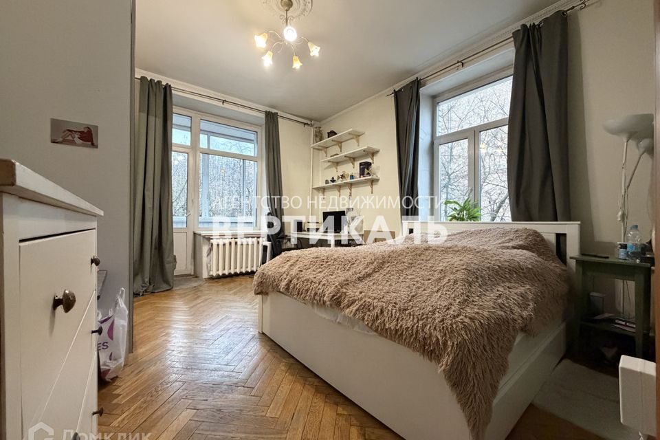 Сдаётся 2-комнатная квартира, 65 м²