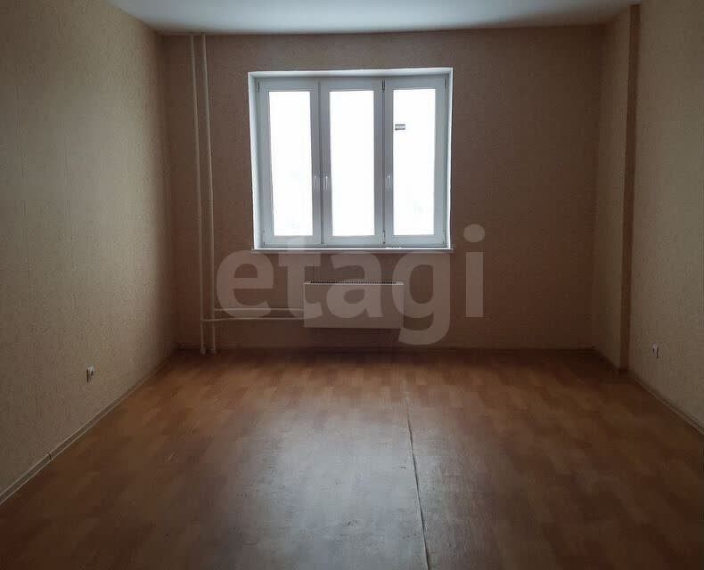 Продаётся 4-комнатная квартира, 103 м²