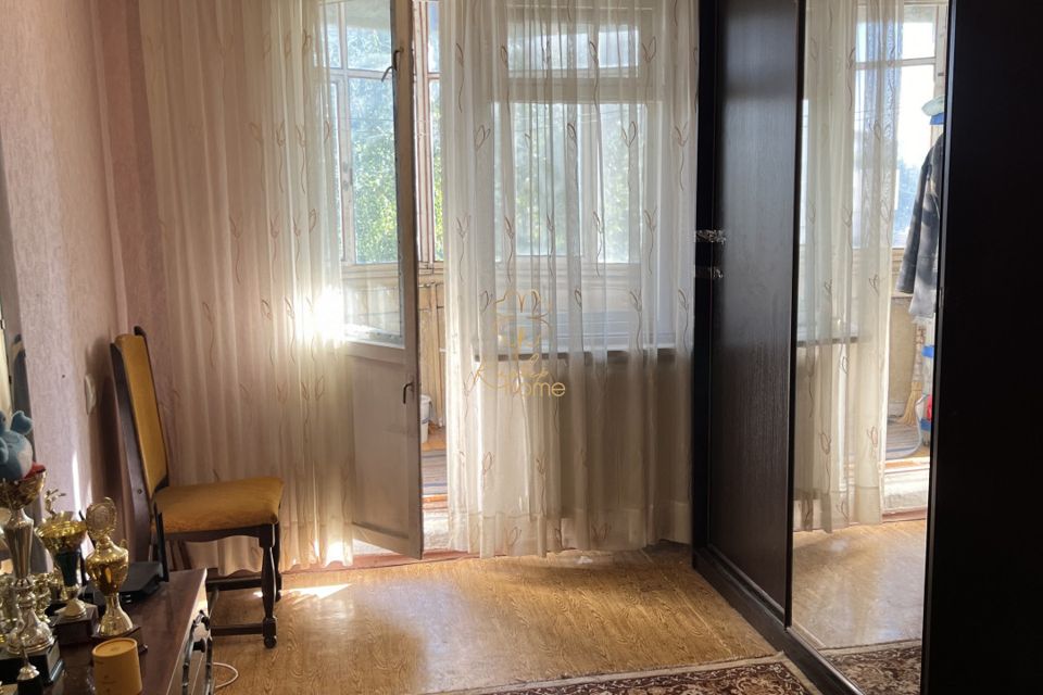 Продаётся 3-комнатная квартира, 64.7 м²