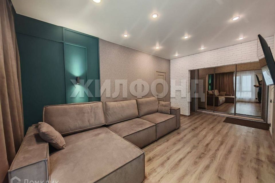 Продаётся 2-комнатная квартира, 70.9 м²