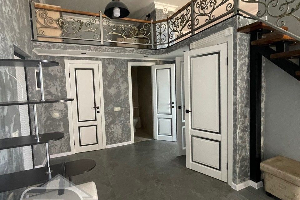 Продаётся 1-комнатная квартира, 52 м²
