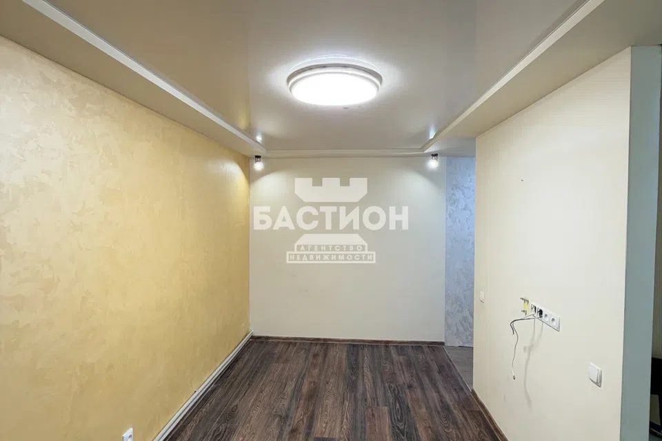 Продаётся 3-комнатная квартира, 56 м²
