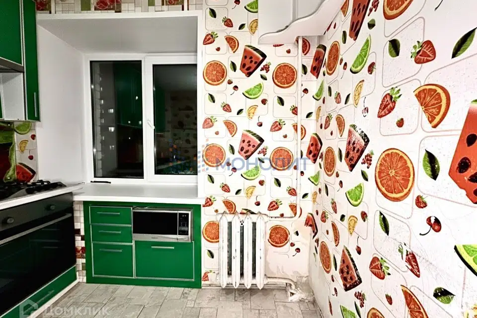 Продаётся 4-комнатная квартира, 67.3 м²