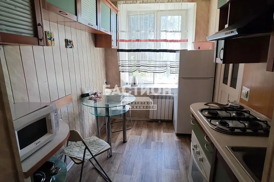 Продаётся 3-комнатная квартира, 63.2 м²