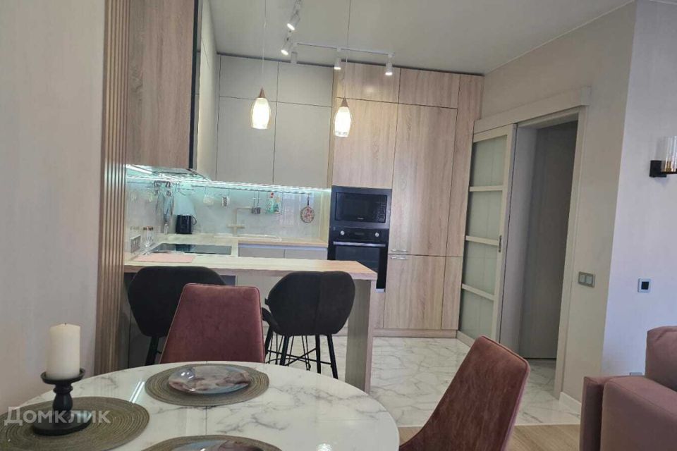 Продаётся 2-комнатная квартира, 55.4 м²