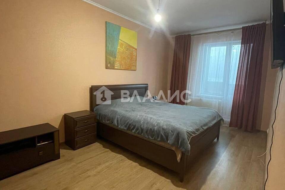 Продаётся 3-комнатная квартира, 74.8 м²