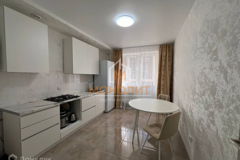 Продаётся 2-комнатная квартира, 63.2 м²