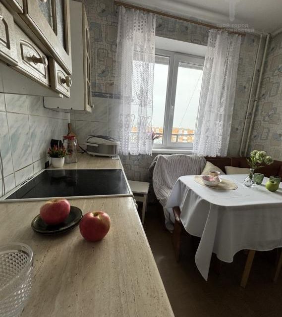 Продаётся 4-комнатная квартира, 79.5 м²