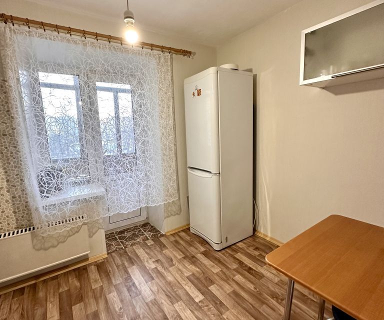 Продаётся 1-комнатная квартира, 39.7 м²