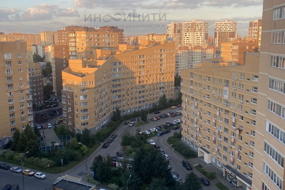 Продаётся 2-комнатная квартира, 65 м²