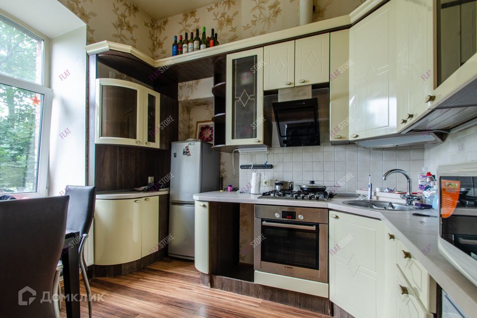 Сдаётся 2-комнатная квартира, 80 м²