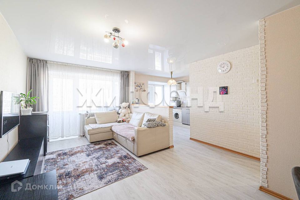 Продаётся 1-комнатная квартира, 32 м²