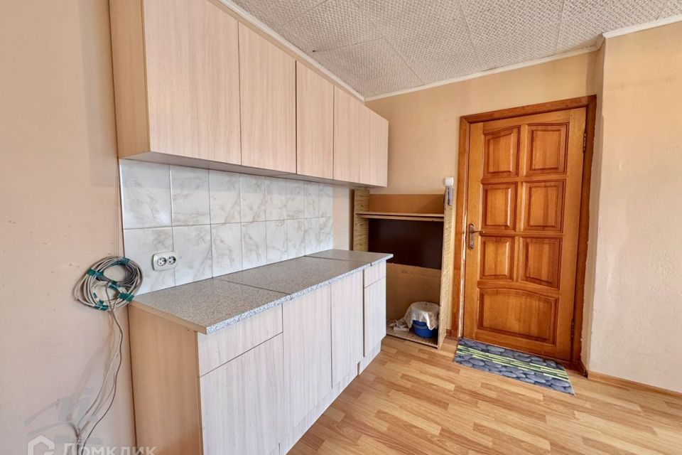 Продаётся комната в 1-комн. квартире, 16.6 м²
