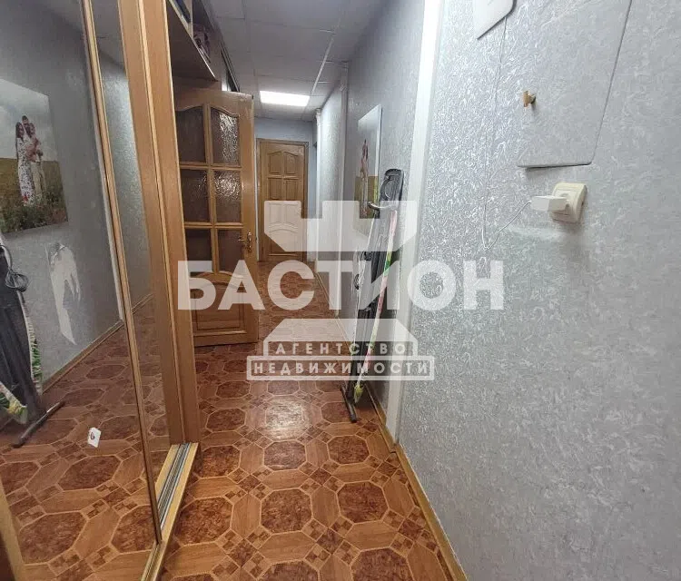 Продаётся 3-комнатная квартира, 69.6 м²
