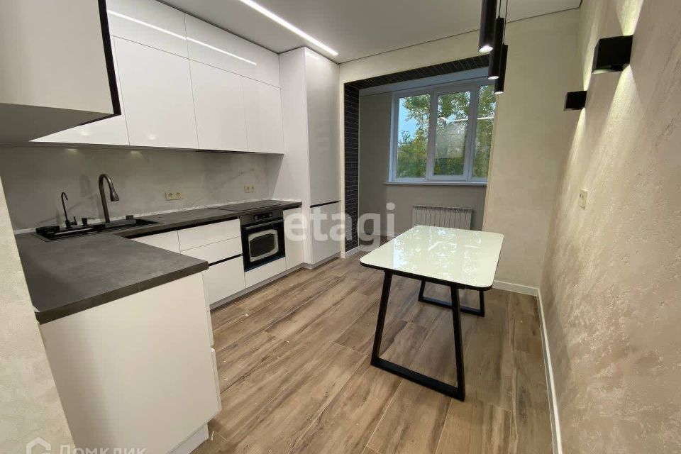 Продаётся 1-комнатная квартира, 45 м²