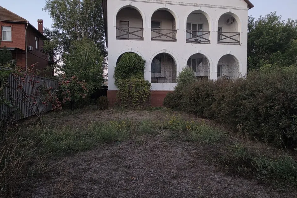 Продаётся 2-этажный дом, 407 м²