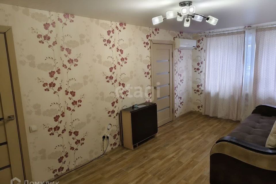 Продаётся 2-комнатная квартира, 45.2 м²