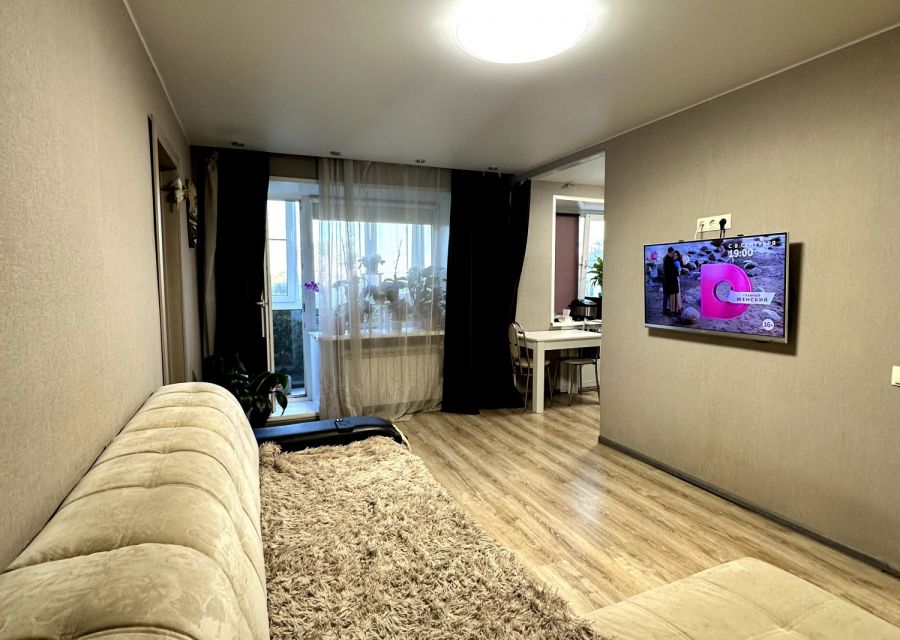 Продаётся 2-комнатная квартира, 43.2 м²