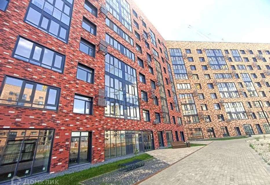 Продаётся 1-комнатная квартира, 46.6 м²