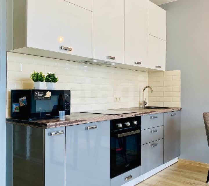 Продаётся 1-комнатная квартира, 42 м²