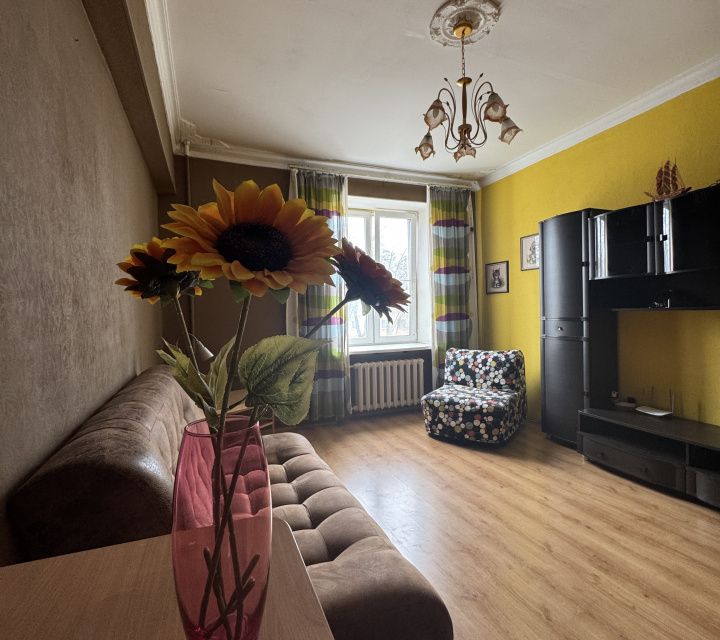Продаётся 2-комнатная квартира, 60 м²