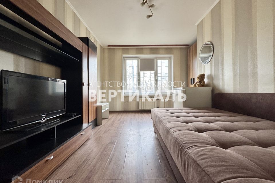 Продаётся 4-комнатная квартира, 64 м²