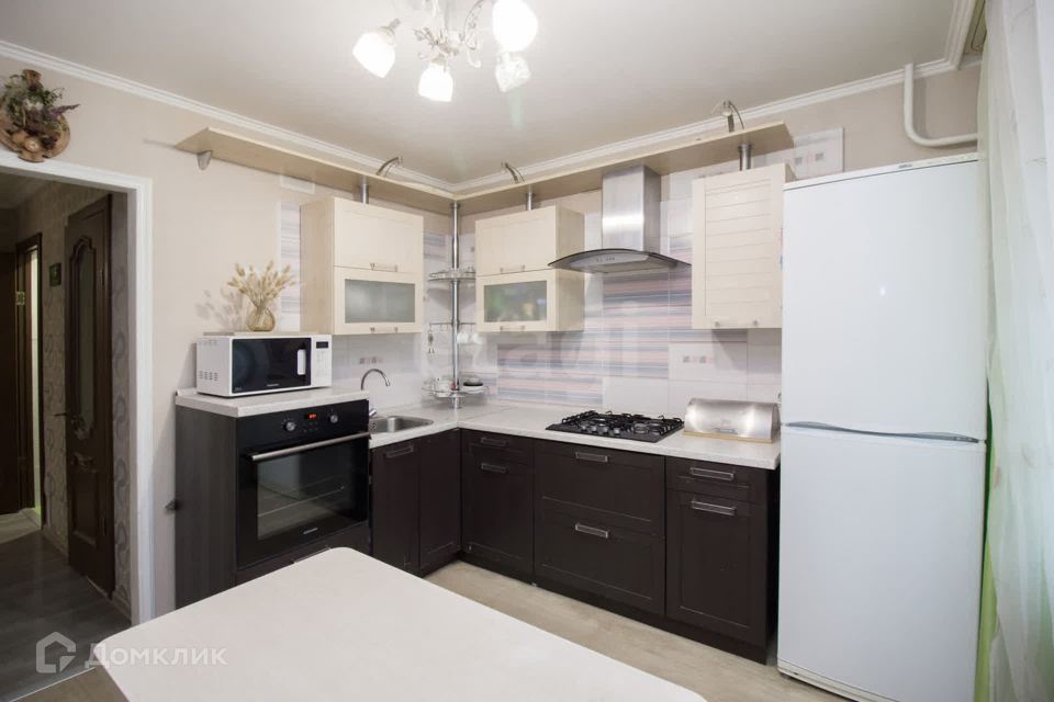 Продаётся 3-комнатная квартира, 96 м²