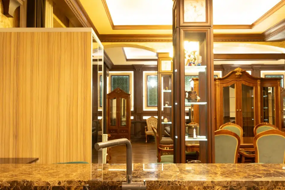 Продаётся 3-этажный дом, 486 м²