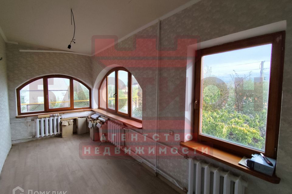 Продаётся 3-этажный дом, 360 м²