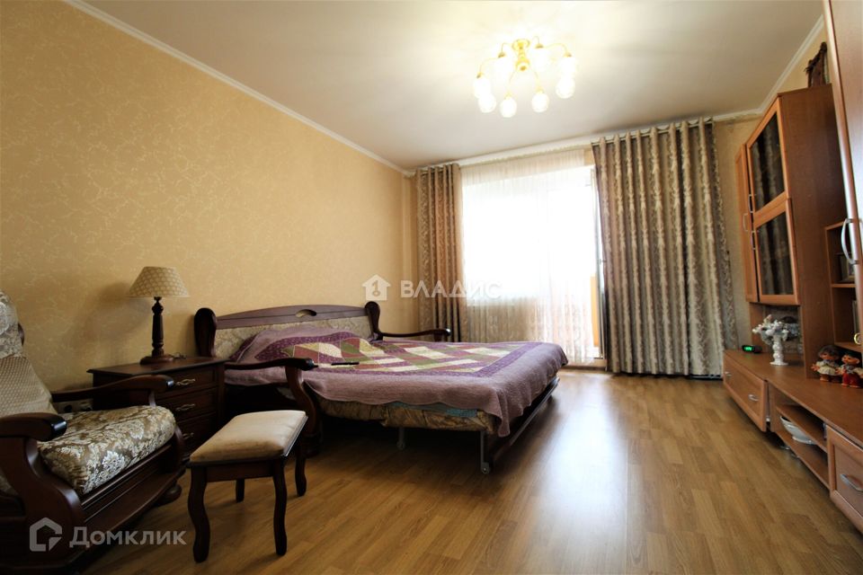 Продаётся 2-комнатная квартира, 80.6 м²