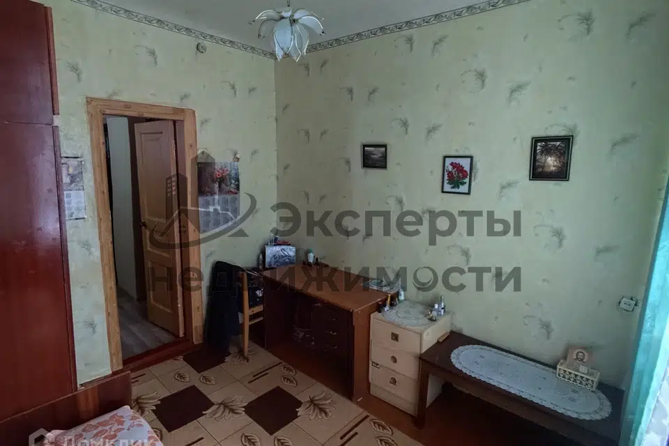 Продаётся 3-комнатная квартира, 54.7 м²